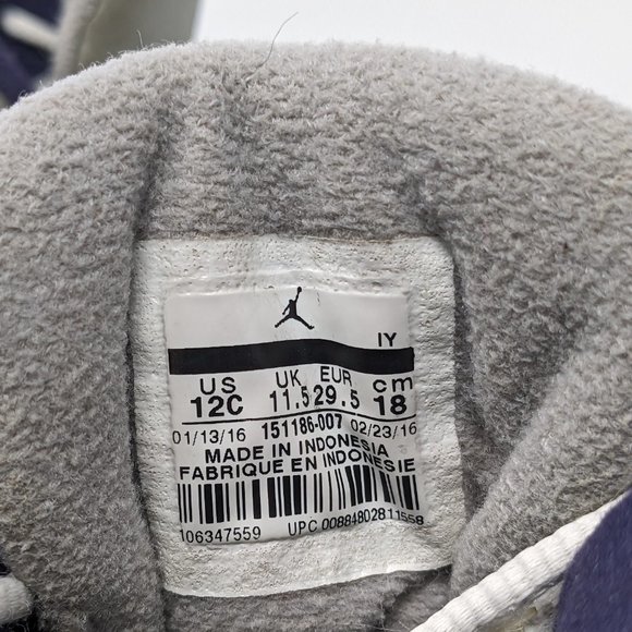 Nike Air Jordan 12 Retro Sneaker Youth 12C Gray Univ Blue Mid Top 151186 007 - Picture 5 of 11